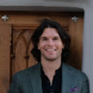 Meet your Posher, Alexander